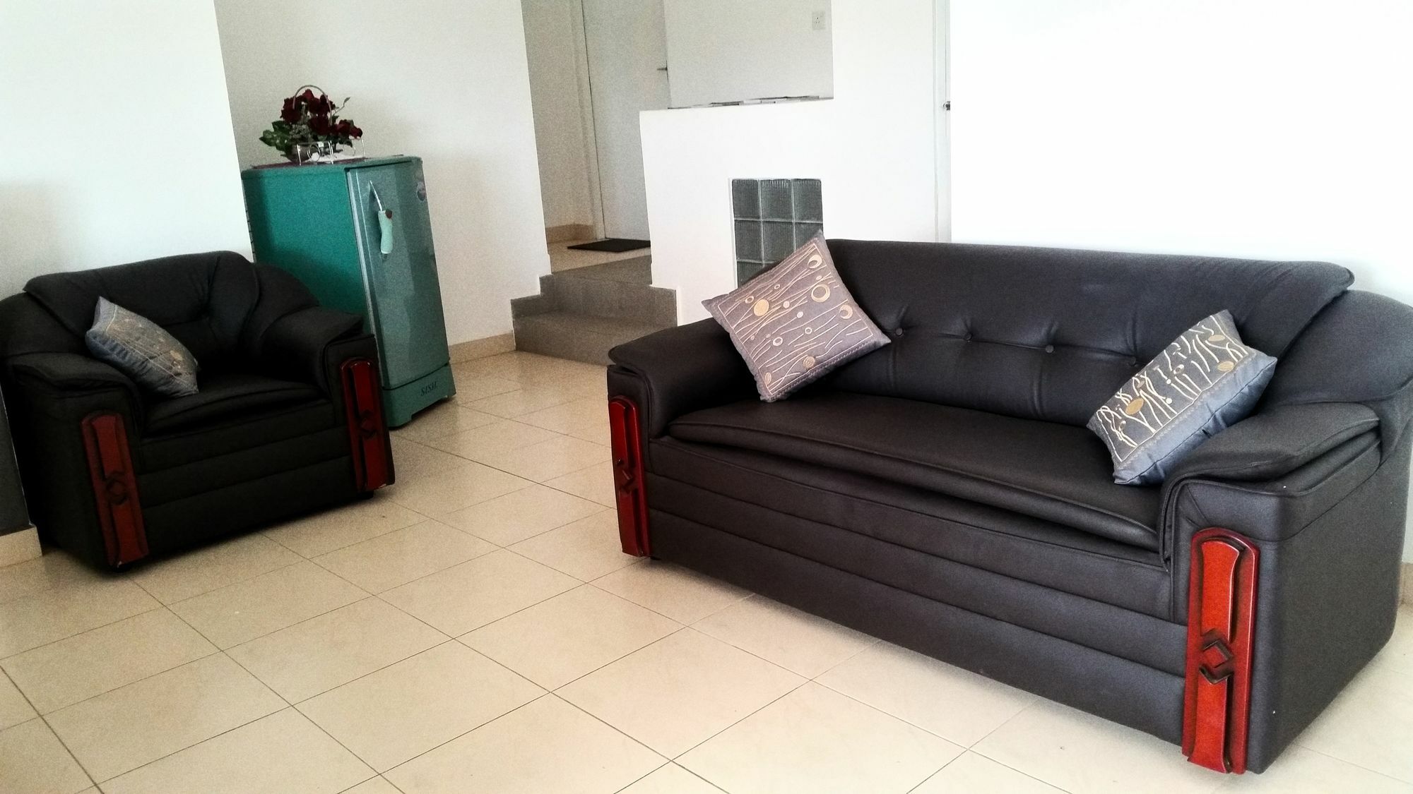 Ocean Pebbles Apartment Dehiwala-Mount Lavinia Bagian luar foto